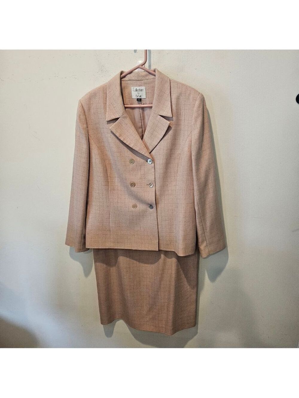 Women's Collections for Le Suit Pink Plaid Skirt Suit, Size 16 - Picture 1 of 8